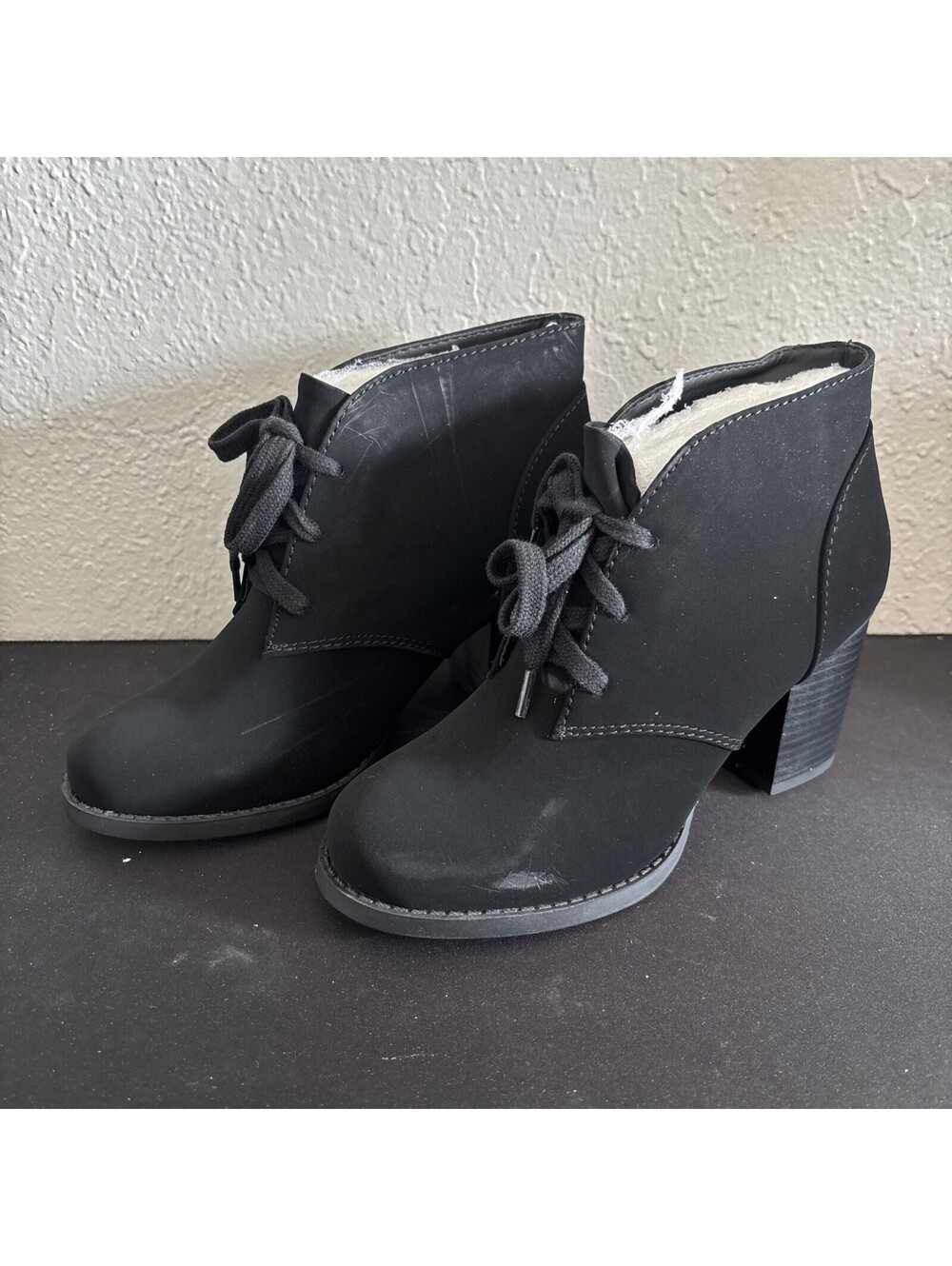 Soda Agenda Heeled Ankle Booties Black Lace Up Size 6.5